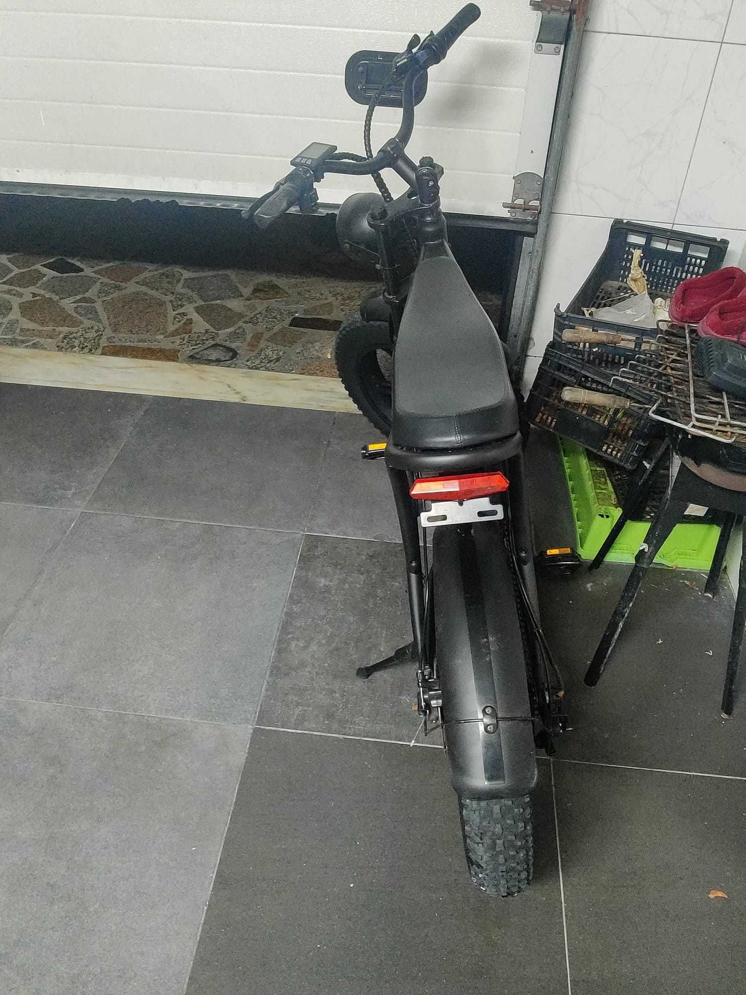 E-bike OUXI Saibaike V8