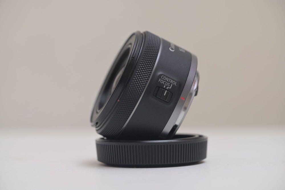 Canon RF 16mm f/2.8 STM + гарантія / без передоплат