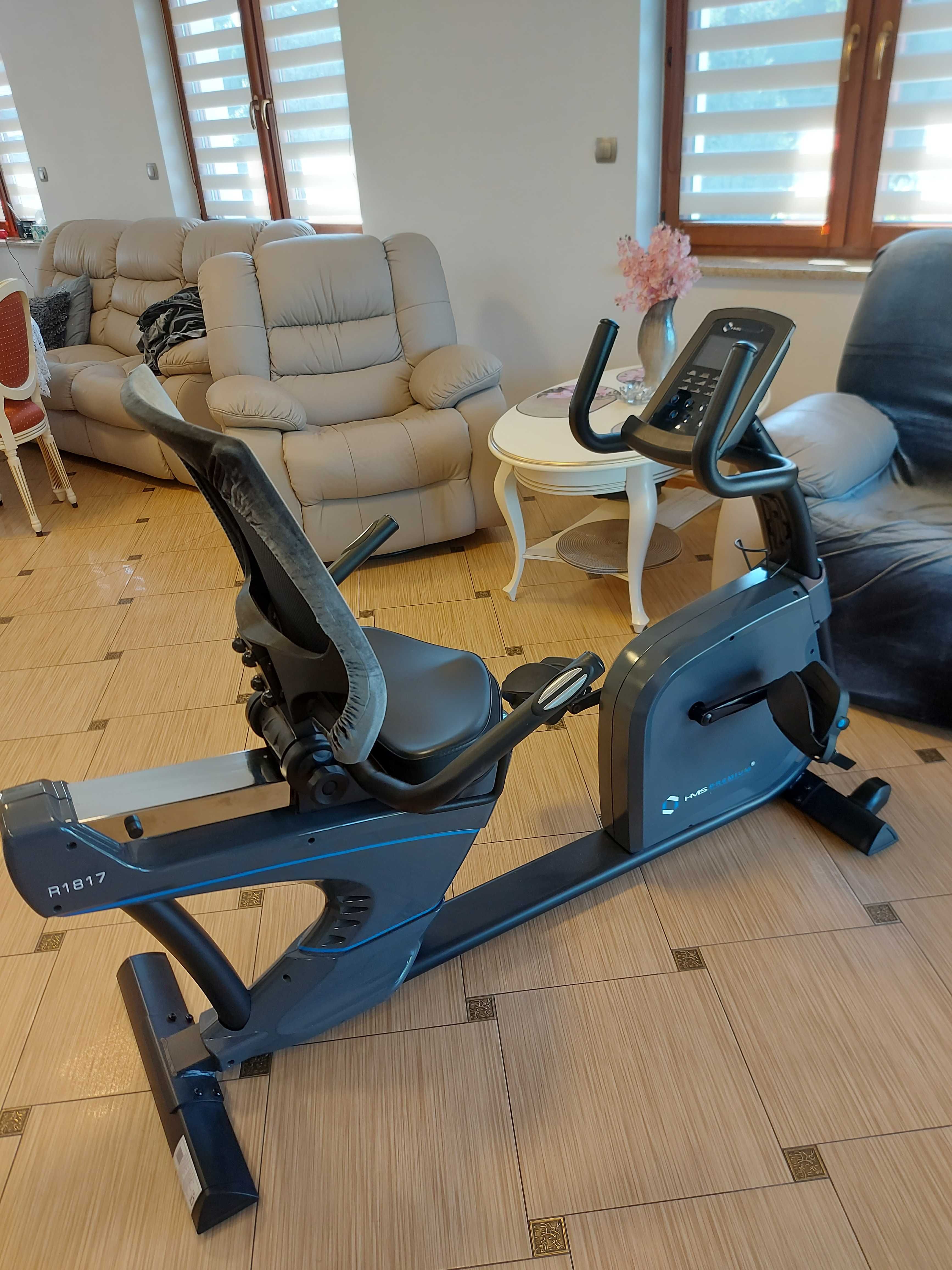 Rower stacjonarny poziomy z generatorem HMS R1817