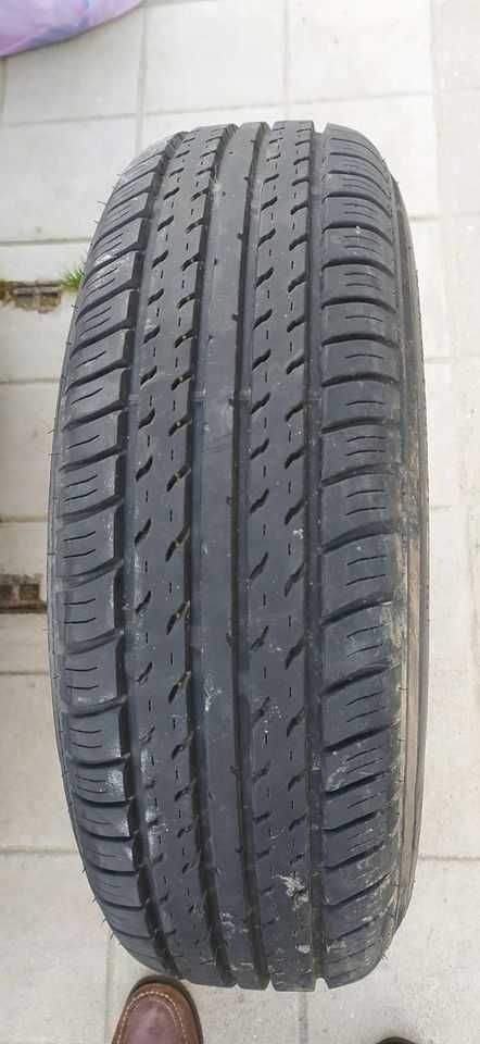 Jante com Pneu 195/65 + Pneu 195/50 r15 - 5X100