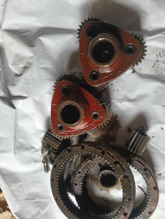 Satelity Zwolnic Mechanizm Różnicowy Zwolnicy Zetor 12145 Ursus C385