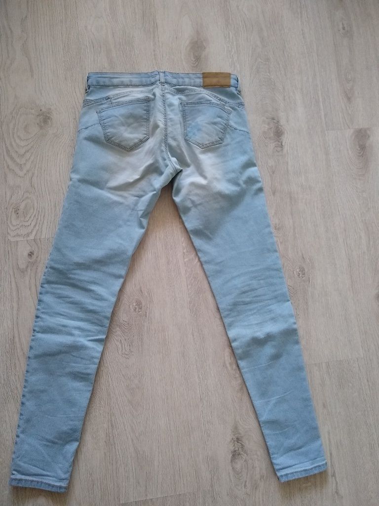 Spodnie s 36 terranova rurki jeansy