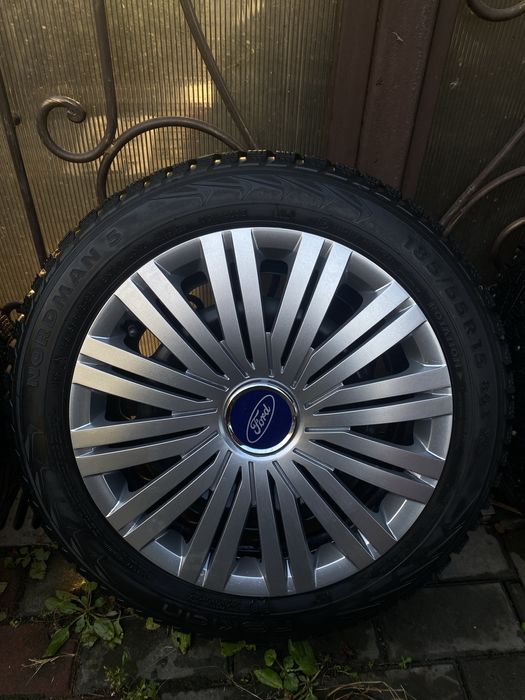 Зимняя резина Nokian 185/55 r15 + диски 4/108 + колпаки Ford ОРИГИНАЛ