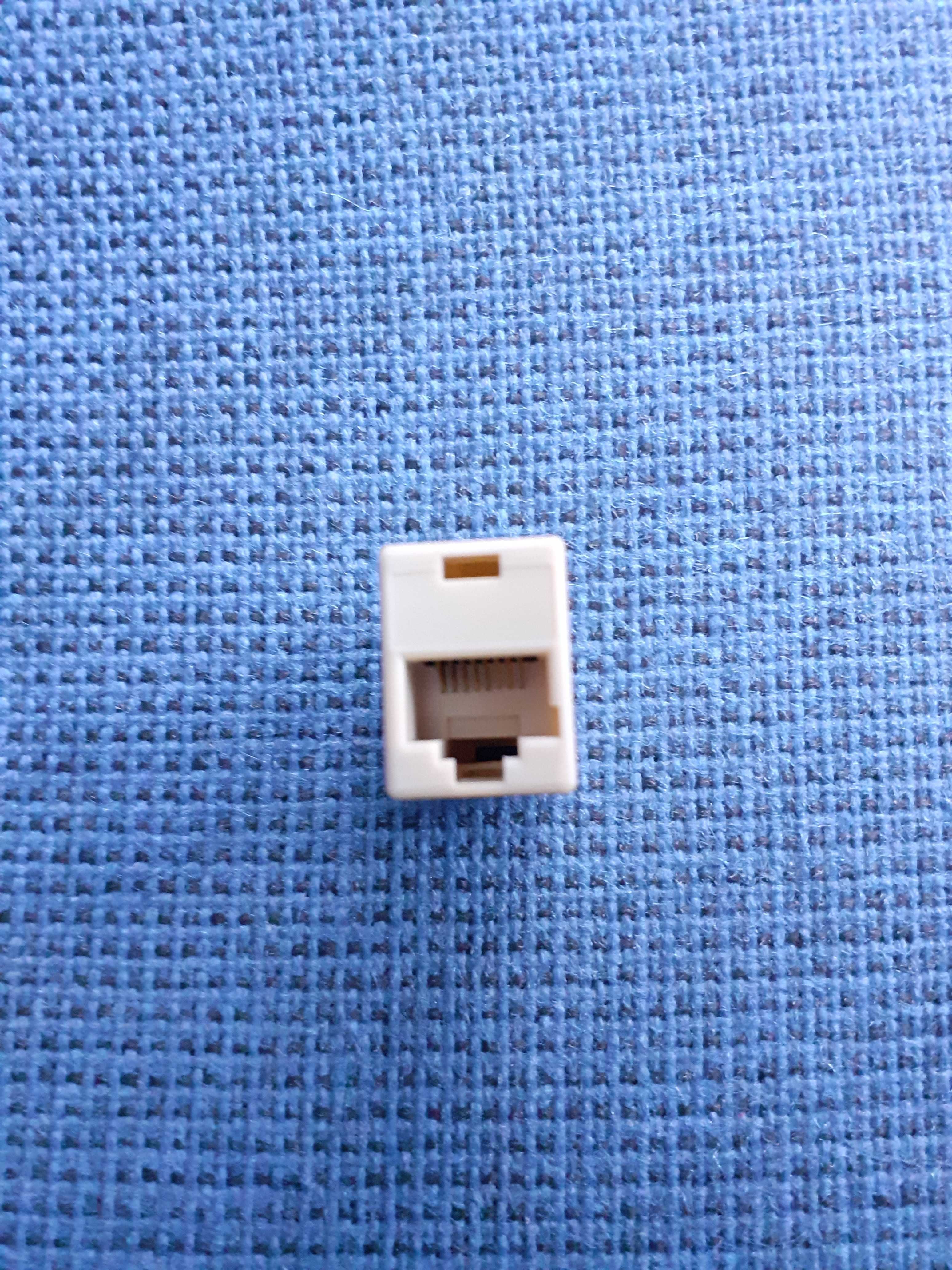 Adapter do łączenia kabli sieciowych RJ45