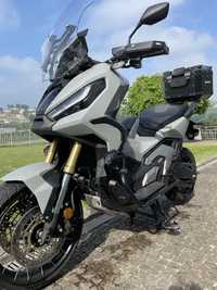 Honda ADVX  760