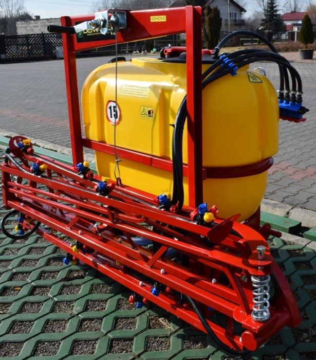 Opryskiwacz polowy zawieszany 200 litrów lanca 8m głowice potrójne new