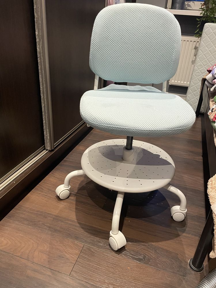 Krzesło dzieciece do biurka