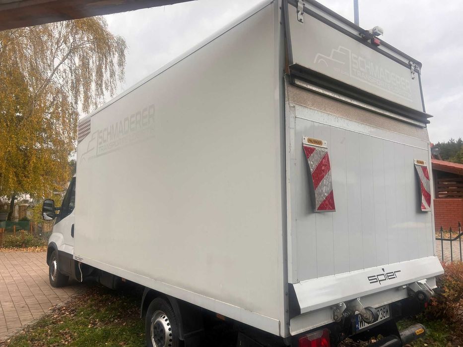 Kontener z windą do samochodu dostawczego Skrzynia Paka Jak nowa Spier