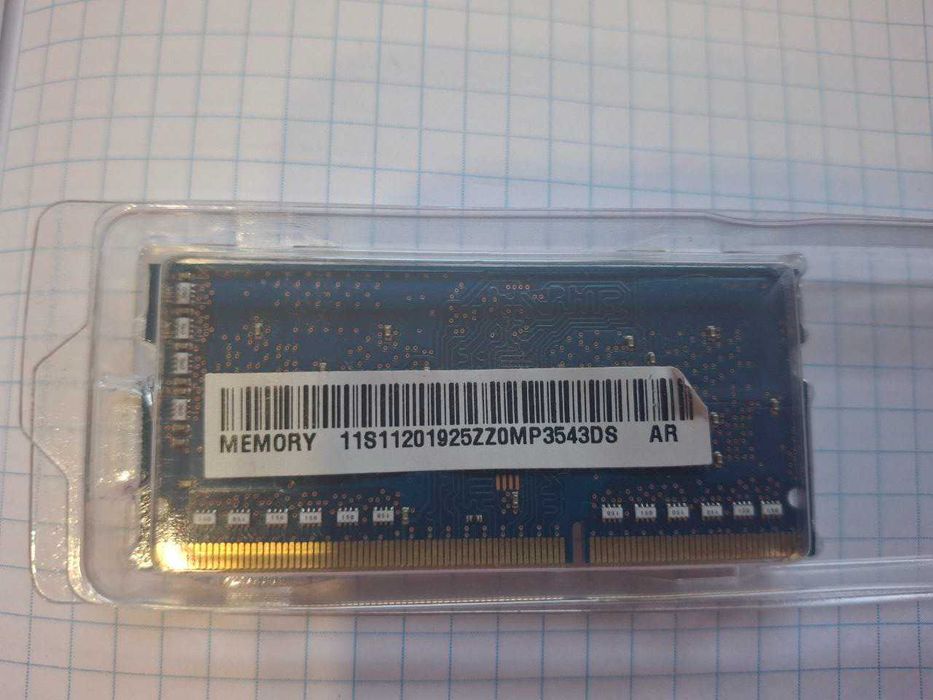 Модуль пам'яті SK Hynix 2GB 1Rx16 PC3-12800S (DDR3) HMT425S6AFR6С-AA
