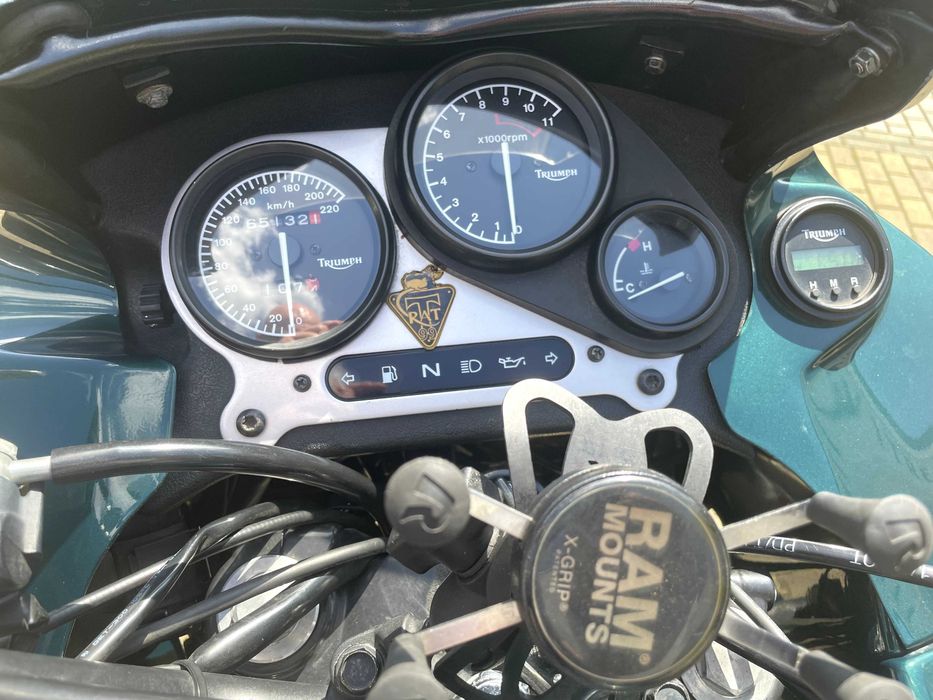 Triumph Tiger 885 .Stan oryginalny , 100 % sprawny