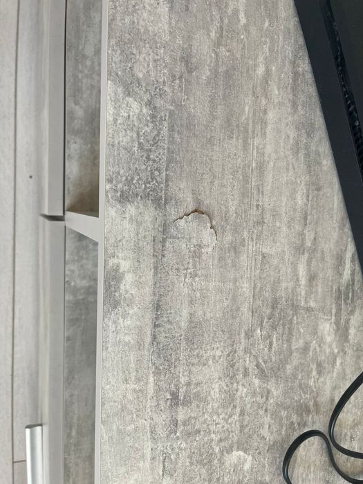 Тумбочка с двумя шуфлятками. Длина 150см Глубина 50см