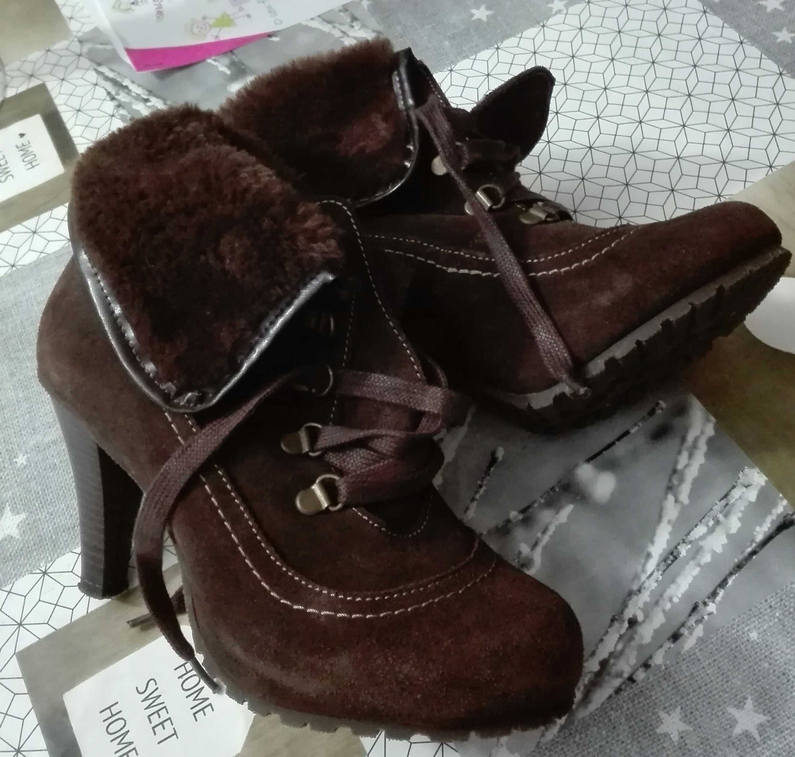 Vendo botas como novas