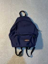Средний синий рюкзак на мембране EASTPAK