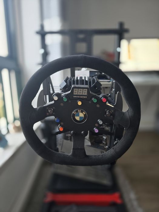 Fanatec CSL DD 8Nm + Volante M3 GT2
