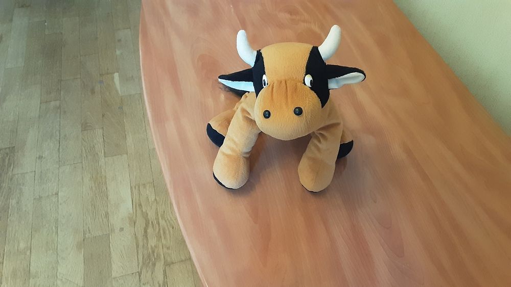 М'яка іграшка корівка 40 см Нове