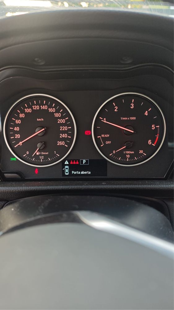 BMW 216 Grand Tourer