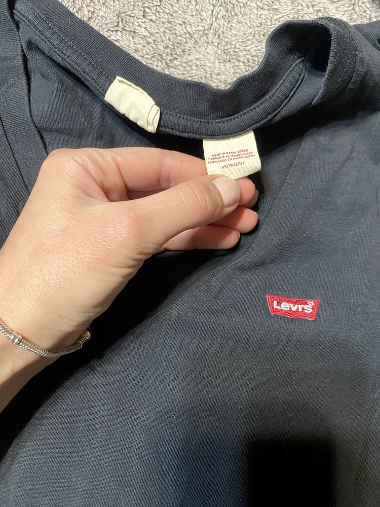 Футболка Levis