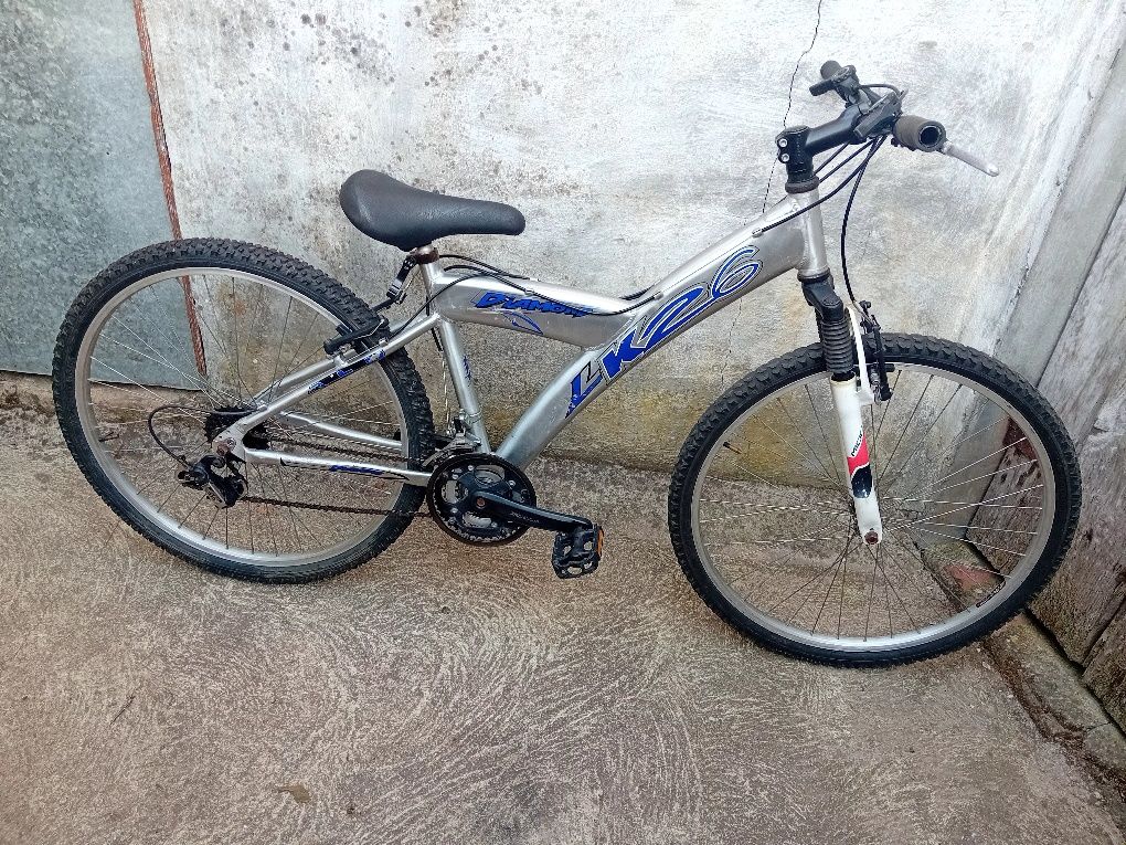 Bicicleta 26 alumínio