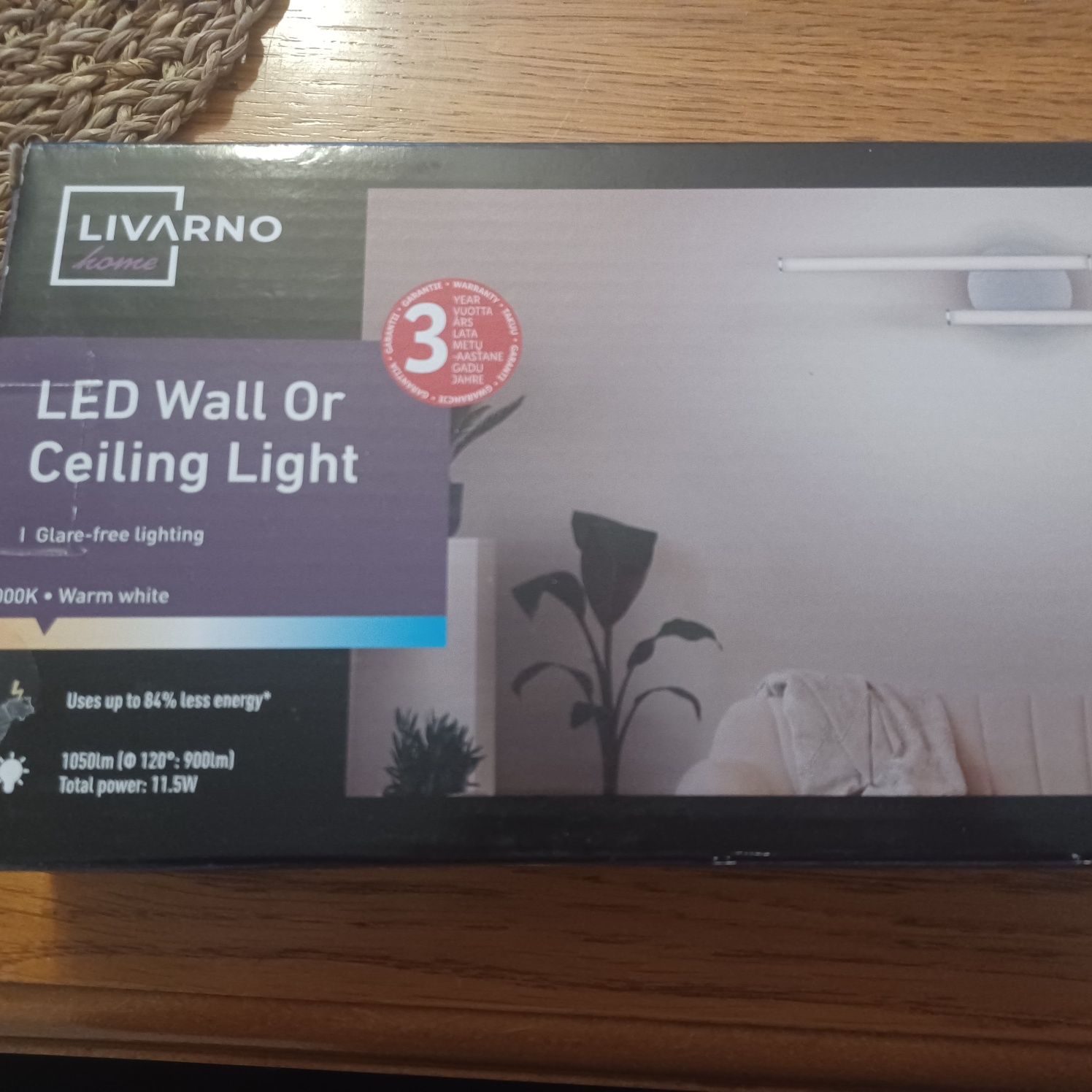 Dwie, nowe lampy sufitowo-ścienna LED Livarno 11,5W