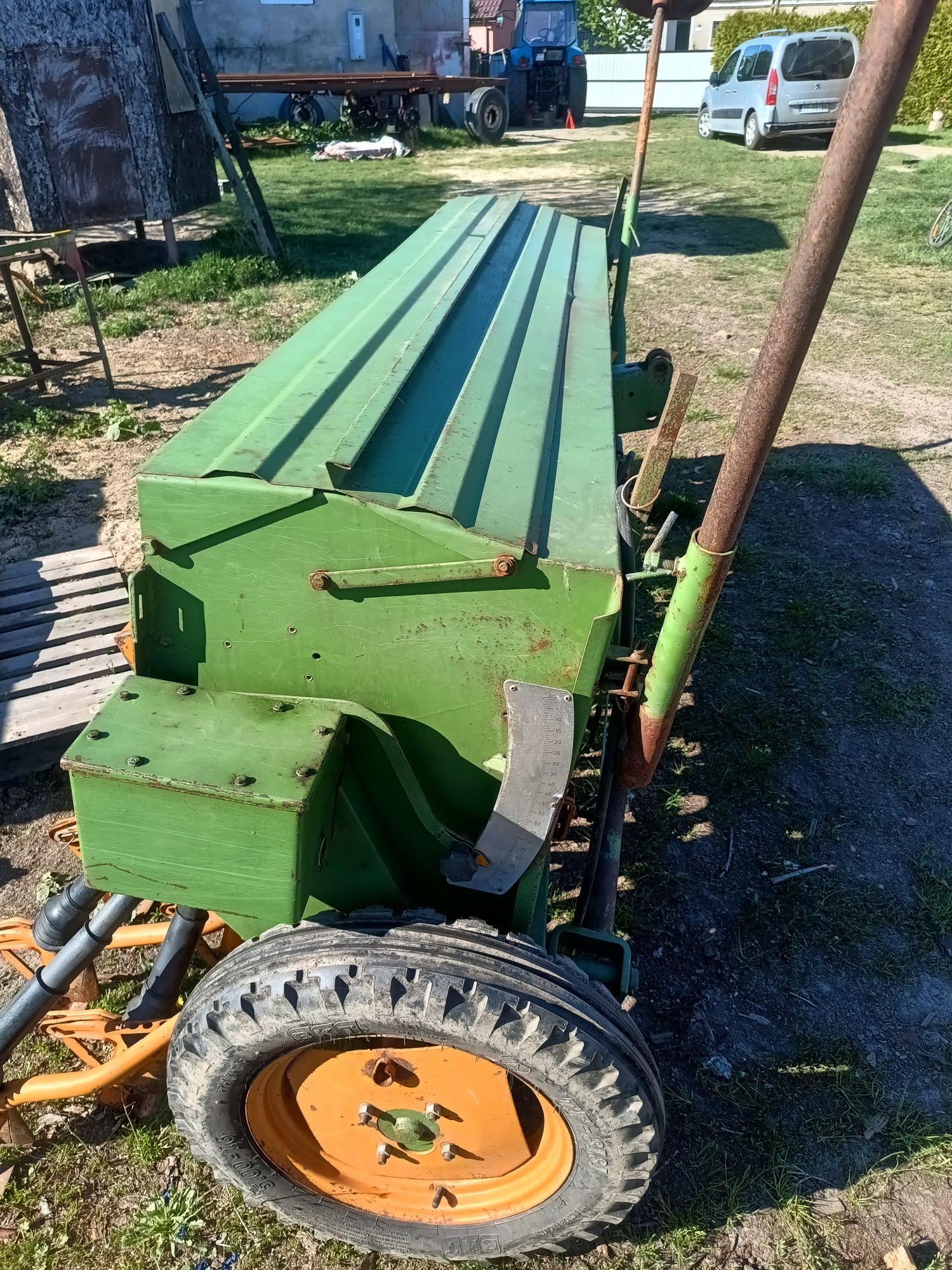 Siewnik Amazone d7 specjal 3m