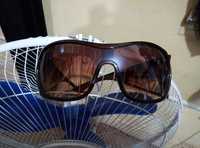 Солнечнозащитные очки CHRISTIAN DIOR Цвет линз: коричневы
40