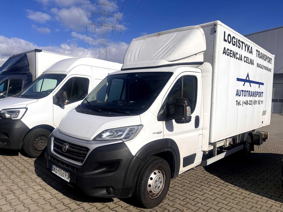 Wypożyczalnia busy, dostawczaki - Fiat Ducato kontener z windą