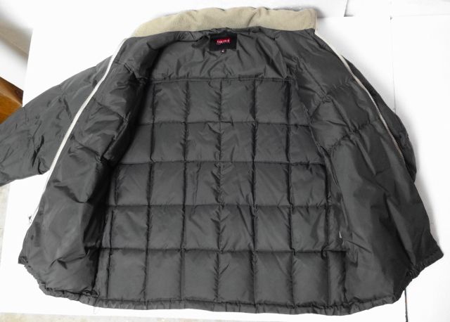 Colin's. Пуховик удлинённый. Оригинал. 52-54 размер.