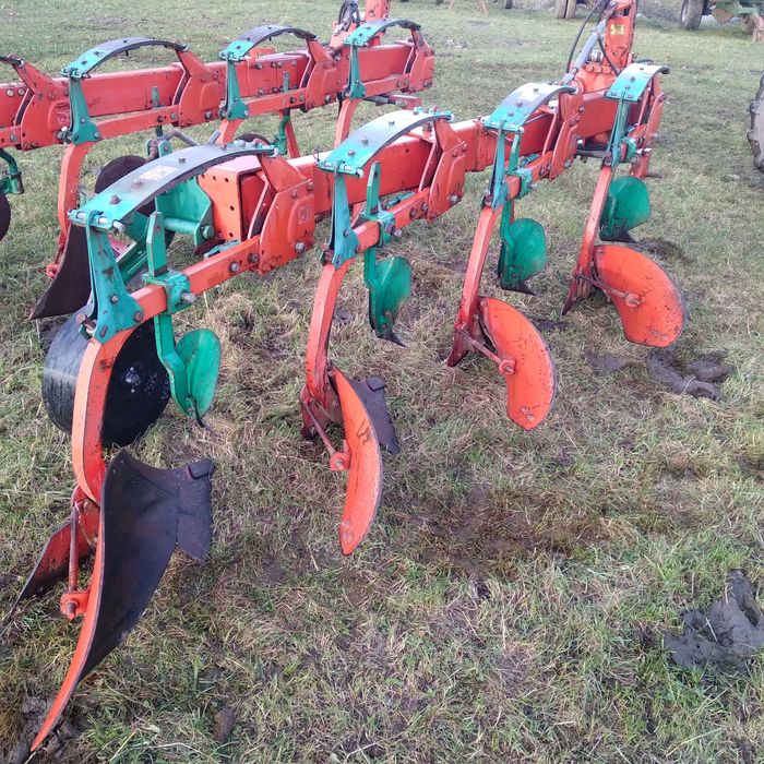 Pług kverneland 4,5 skibowy vario 12"-20" hydrauliczny