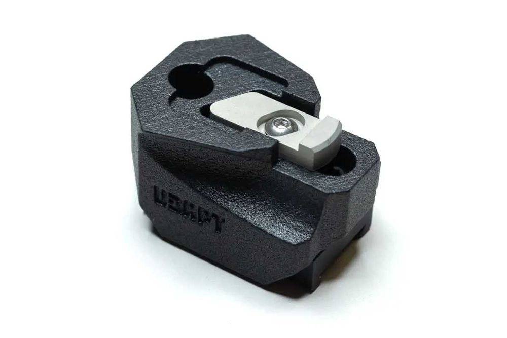 Перехідник minirail на dovetail для бінокулярів