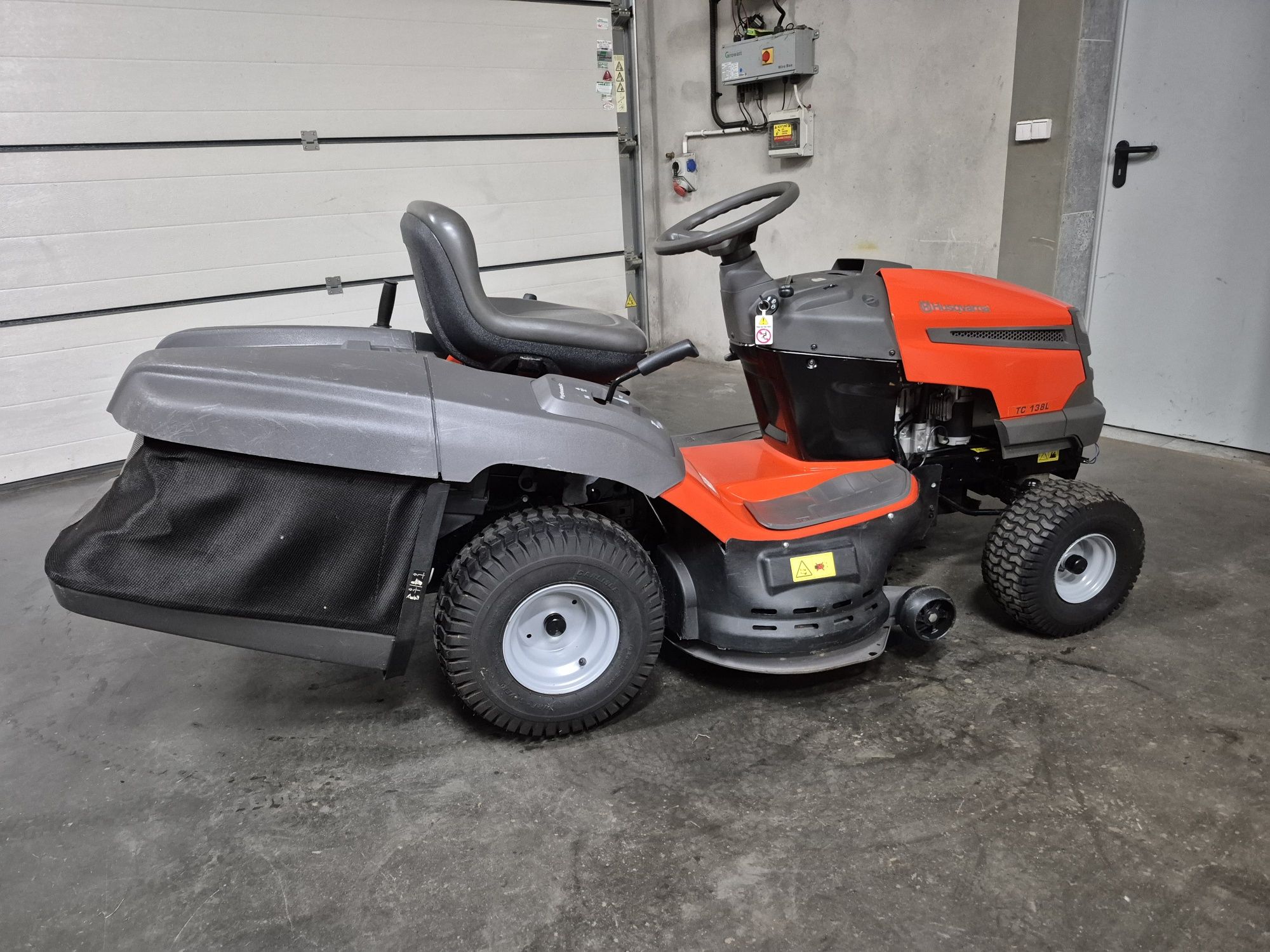 Kosiarka traktorek Husqvarna TC 138L