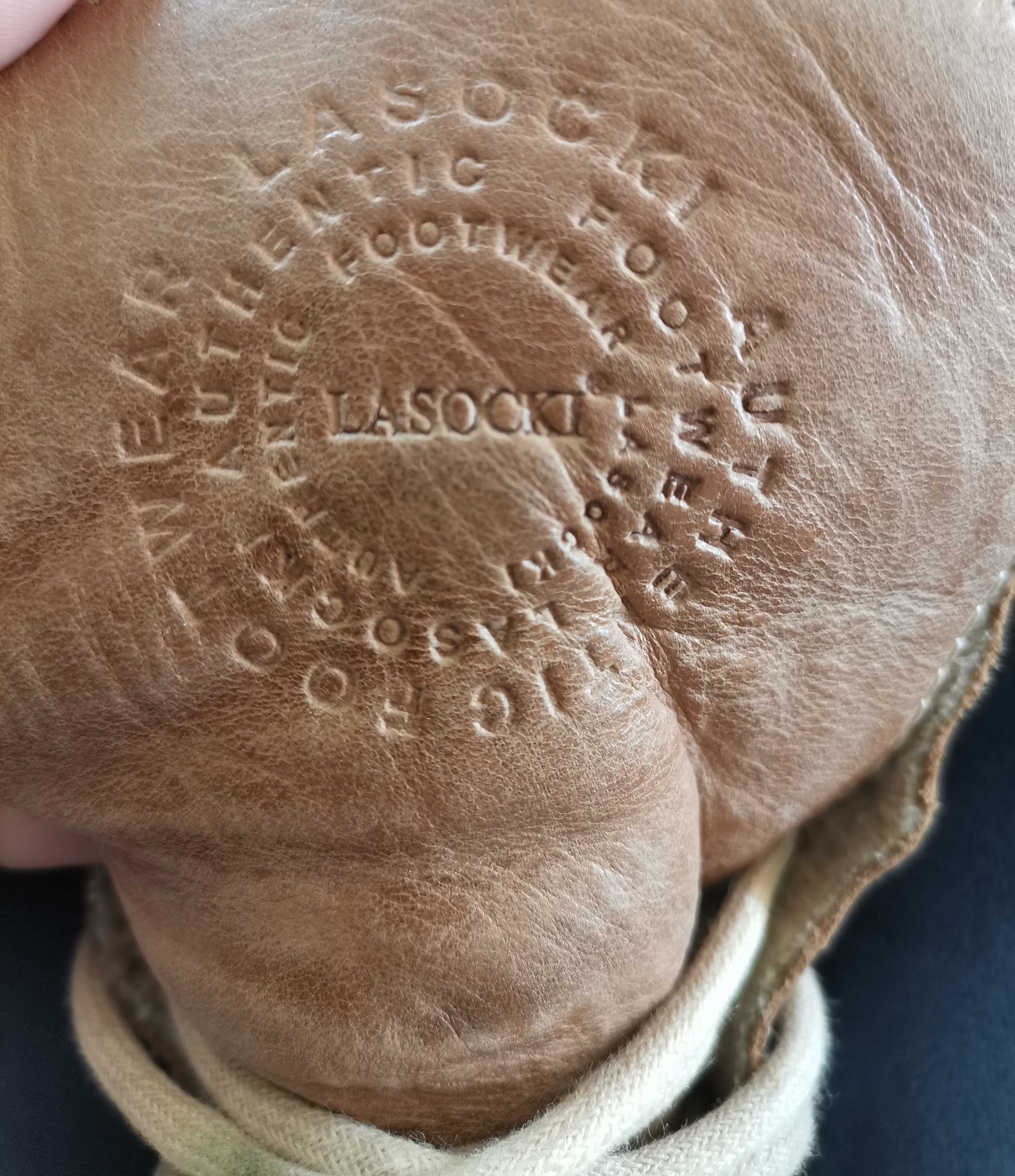 Buty zimowe skóra Lasocki rozmiar 40 wkladka 26. 5