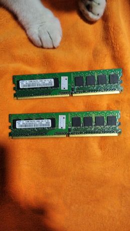 Планки пам'яті DDR 3 512МВ 2шт.