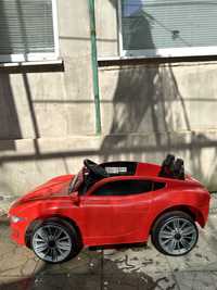 Продам дитячий електромобіль Maserati Baby Tilly TC 801