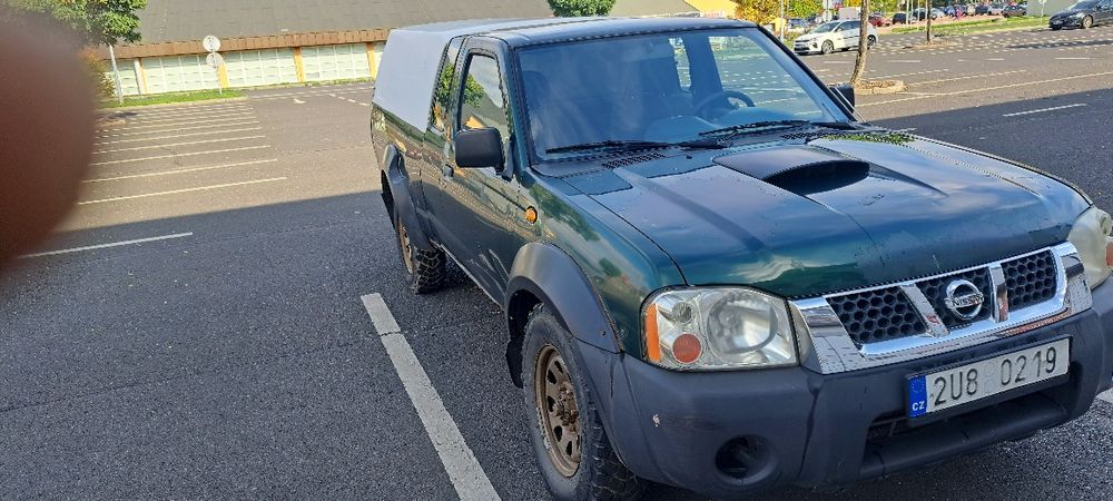 Навара 4×4 діз 2.5