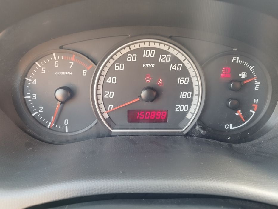 Suzuki Swift 1.3 Comfort 150mil klm Nacional