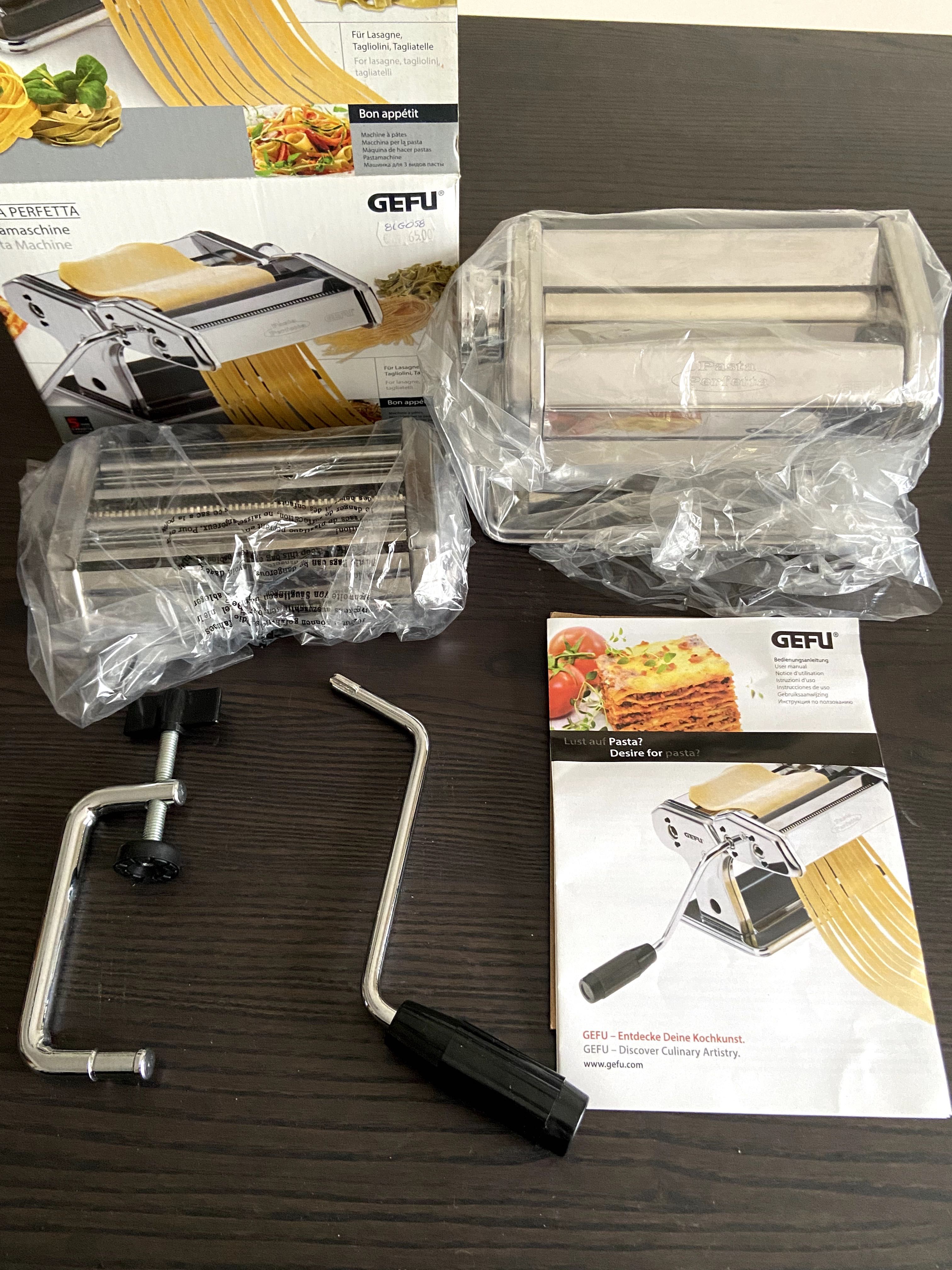 Gefu Máquina de fazer massas, aço inoxidável