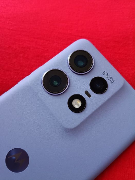 Motorola edge 50 Pro 6.67" 144Гц 12+12 512 ГБ nfc недорого