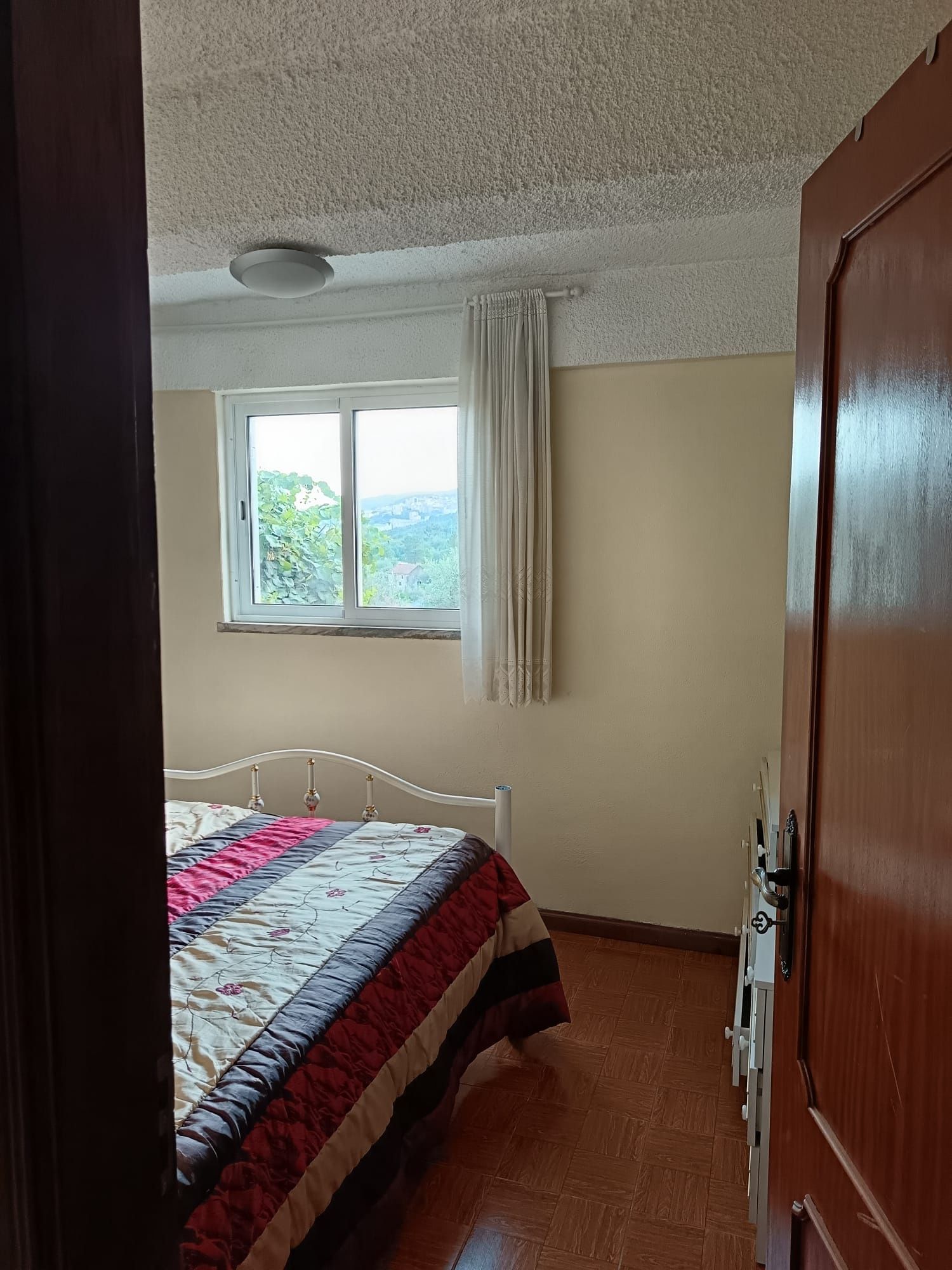 Casa para alugar ao ano T2