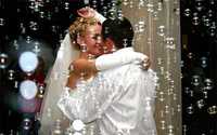 Шоу мильні бульбашки на розрізання торту, перший танець весілля