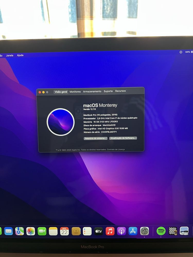 Macbook Pro (15”, 2017) Touch Bar