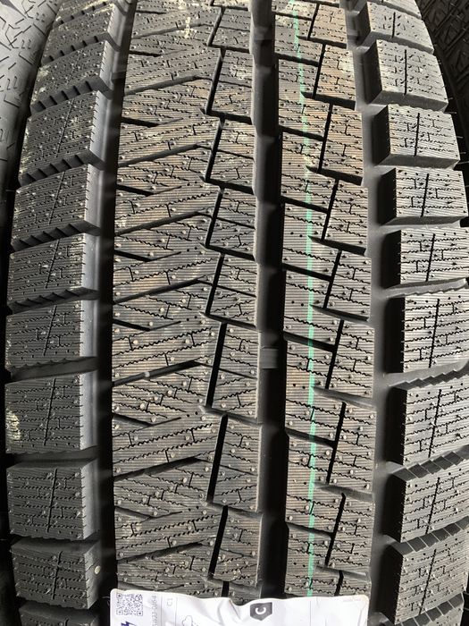 (4шт) нові 245/60R18 Kapsen SnowShoes AW33 (105T) зимові шини