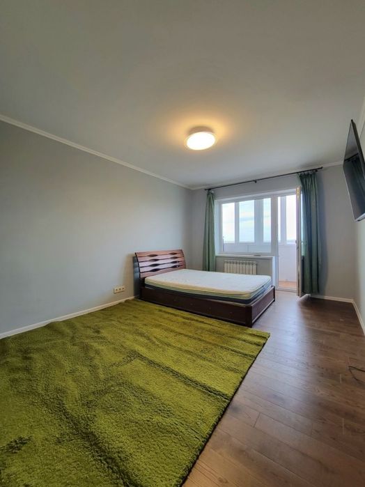 Продам 1 комнатную Чешку на Победе