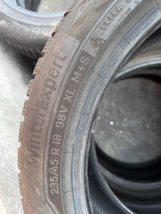 Шини UNIROYAL 235/45 R18 98V XL, WinterExpert, зимова резина