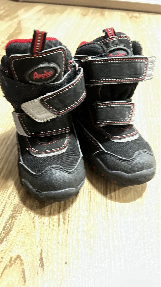 Buty zimowe Kozaki chłopiec 23 stan bardzo dobry