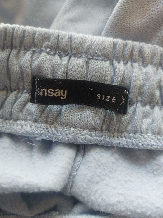 Damskie spodnie dresowe Sinsay | Rozmiar XS | Pastelowy błękit