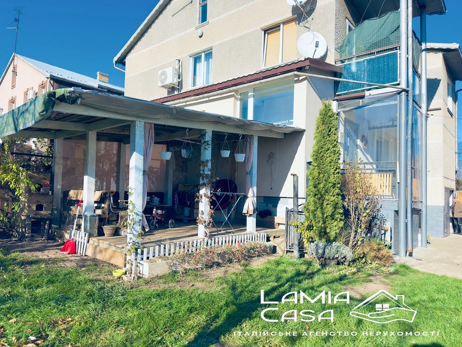 Продаж 3 кімнатноі квартири 167 м кв ближня роша