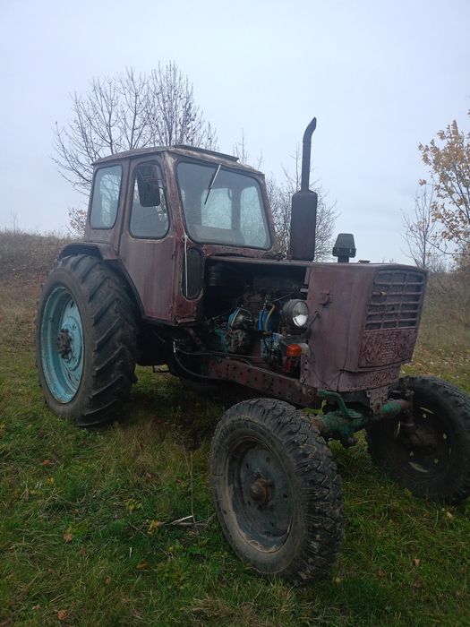 Продам трактор юмз