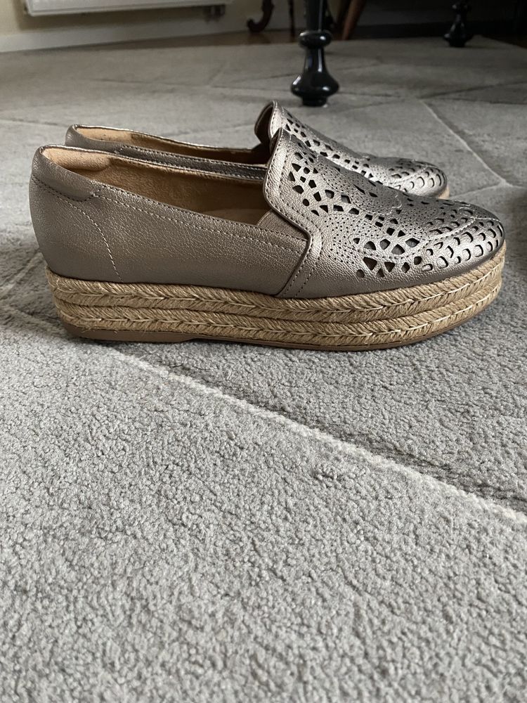 buty espadryle Naturalizer Nowe r. 38