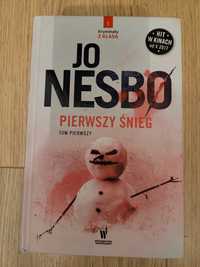 Jo Nesbø Pierwszy śnieg. Tom I.