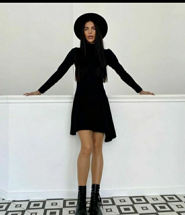 Маленьке чорне плаття,нове, розмір С,трикотаж рубчик